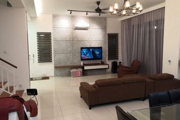 Tenderfields @ Eco Majestic