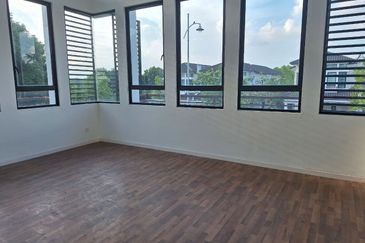 Tenderfields @ Eco Majestic