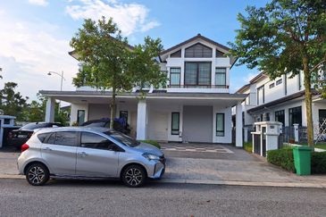 Tenderfields @ Eco Majestic