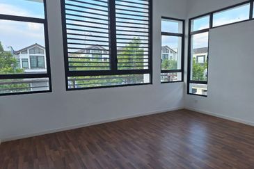 Tenderfields @ Eco Majestic