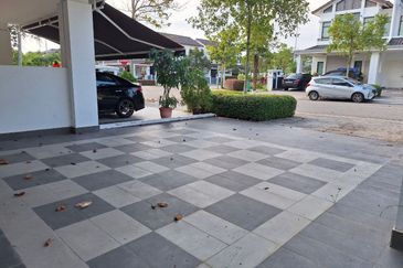 Tenderfields @ Eco Majestic