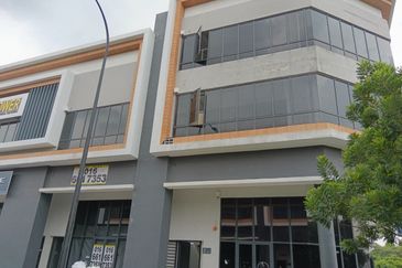 Eco Sanctuary  Eco Somerset, Telok Panglima Garang RM 8500 Corner