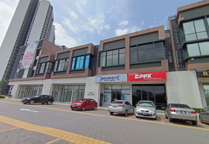 Eco Sanctuary  Eco Somerset, Telok Panglima Garang  5500 Intermediate Face main road