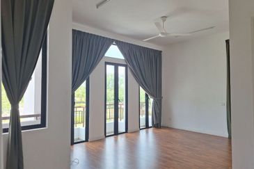 Tenderfields @ Eco Majestic