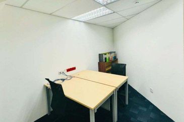 Taipan Business Centre, USJ 10