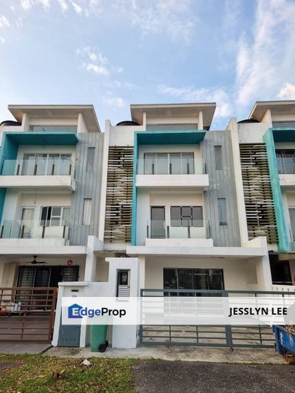 The clover Home Jalan semanggi 3 laman semanggi, Selangor, Semenyih