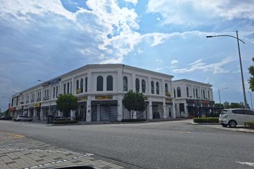 Silver Square @ Eco Majestic