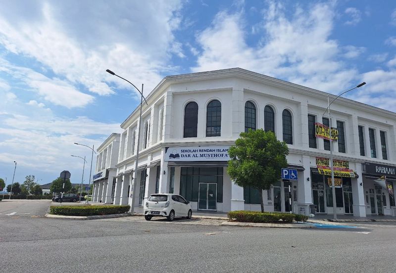 Silver Square @ Eco Majestic