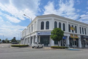 Silver Square @ Eco Majestic