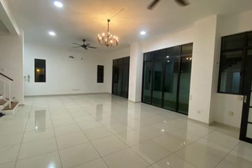 Tenderfields @ Eco Majestic