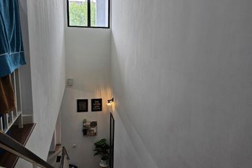 Cradleton @ Eco Majestic