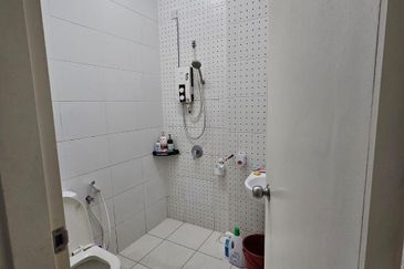 Cradleton @ Eco Majestic