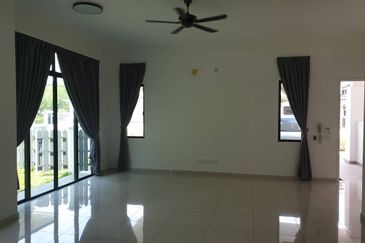 Tenderfields @ Eco Majestic