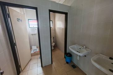 Shah Alam, Seksyen 32 Semi Detached Factory For Rent Strategic & Good Location