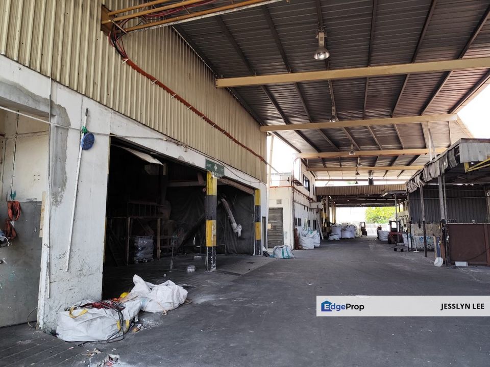 Bangi factory complex comprising of 4 blocks in 2 buildings  , Selangor, Bangi