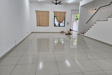 Cradleton @ Eco Majestic