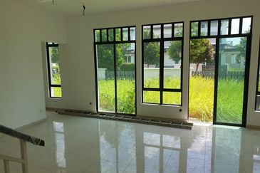 Tenderfields @ Eco Majestic