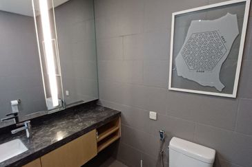 188 Suites Service Apartment