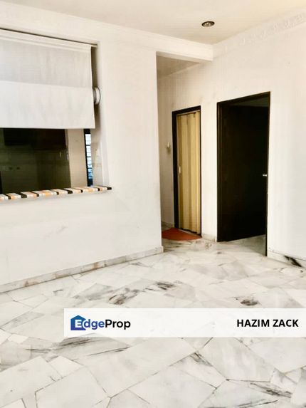 Townhouse Desa Damai Alam Damai Ground Unit, Kuala Lumpur, Cheras