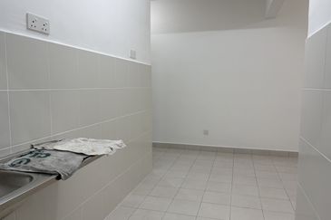 New Pangsapuri Sena Bandar Sungai Long near UTAR