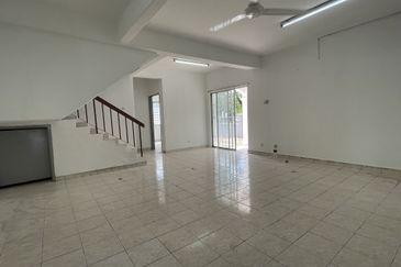 Corner Double Storey Taman Desa Permai Bdr Sg Long near Mahkota Cheras