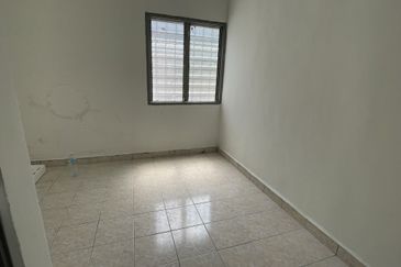 Corner Double Storey Taman Desa Permai Bdr Sg Long near Mahkota Cheras
