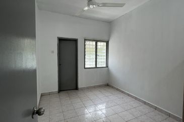 Corner Double Storey Taman Desa Permai Bdr Sg Long near Mahkota Cheras
