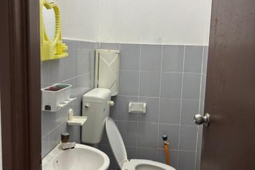 Pangsapuri Seri Sekamat (Seri Sekamat Apartment)