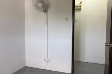 Pangsapuri Seri Sekamat (Seri Sekamat Apartment)