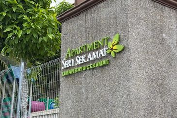 Pangsapuri Seri Sekamat (Seri Sekamat Apartment)
