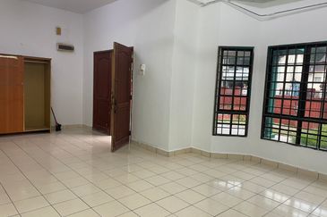 Double Storey Taman Desa Permai Bandar Sungai Long 