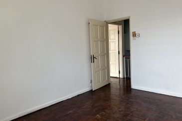 Taman Midah Townhouse