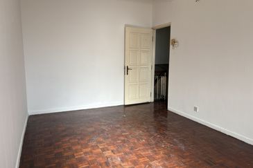 Taman Midah Townhouse