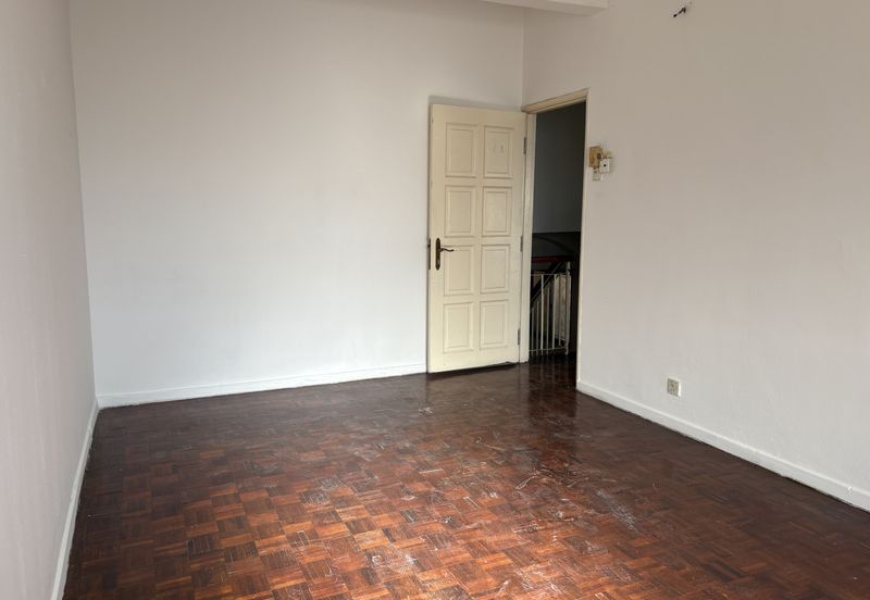 Taman Midah Townhouse