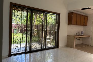 Taman Midah Townhouse