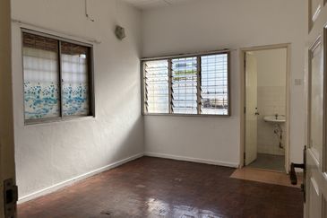 Taman Midah Townhouse