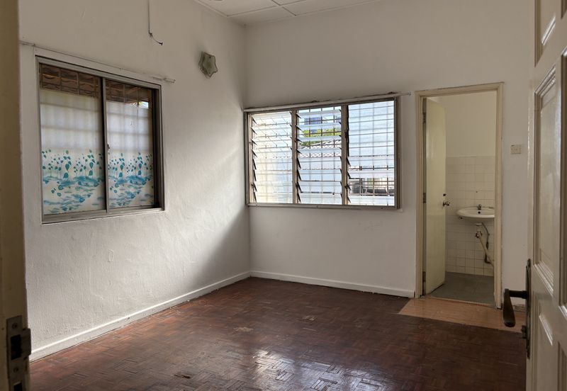 Taman Midah Townhouse