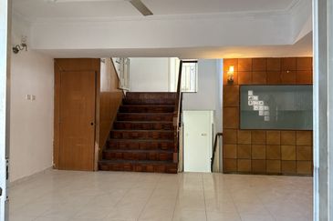 Taman Midah Townhouse