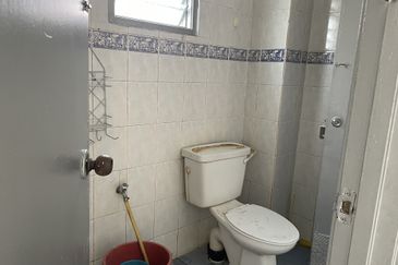 Double Storey Taman Desa Permai Bandar Sungai Long near UTAR