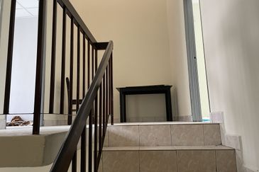 Double Storey Taman Desa Permai Bandar Sungai Long near UTAR