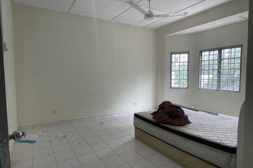 Double Storey Taman Desa Permai Bandar Sungai Long near UTAR