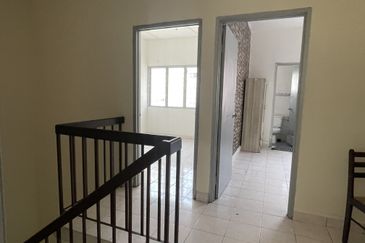 Double Storey Taman Desa Permai Bandar Sungai Long near UTAR