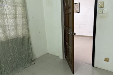 2 Storey Terrace House @ Cheras Taman Midah Kuala Lumpur