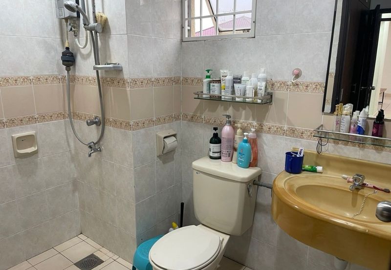 Astana Putra Condo Bukit Rahman Putra Sungai Buloh