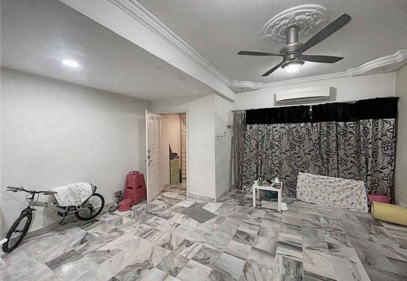 End Lot 2.5 Storey Taman Cheras Jaya Balakong near Amerin Mall