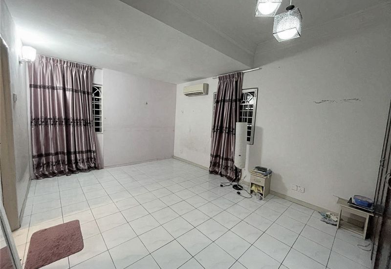 End Lot 2.5 Storey Taman Cheras Jaya Balakong near Amerin Mall