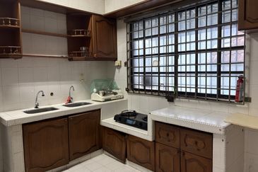 Big Corner Double Storey Pandan Perdana near Shamelin 