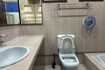 Big Corner Double Storey Pandan Perdana near Shamelin 