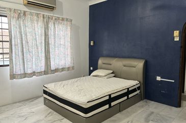 Big Corner Double Storey Pandan Perdana near Shamelin 