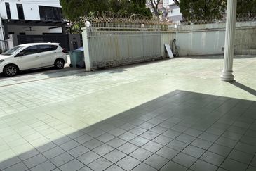 Big Corner Double Storey Pandan Perdana near Shamelin 